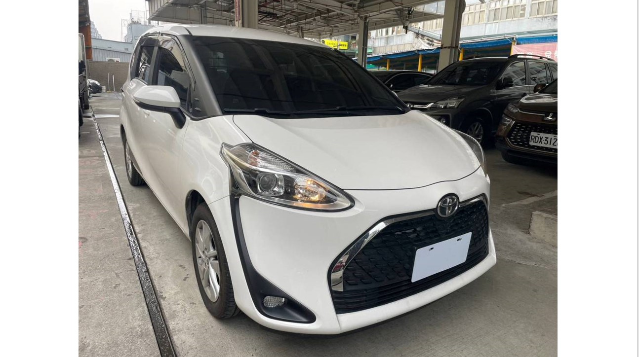 TOYOTA Sienta