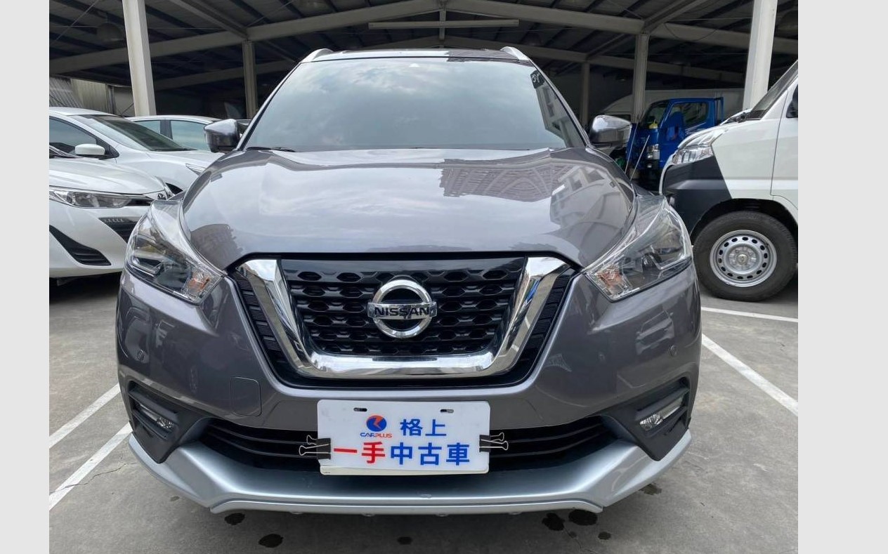 NISSAN KICKS